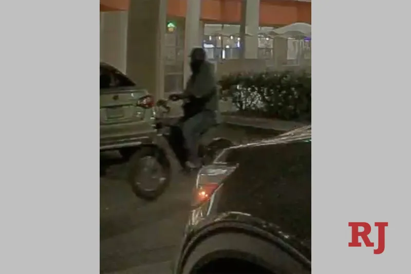 Las Vegas police hunting for e-bike-riding shooter of off-duty officer