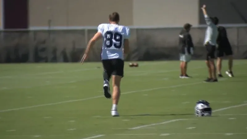 Brock Bowers returns to practice, Klint Kubiak & Kirk Cousins discuss his impact