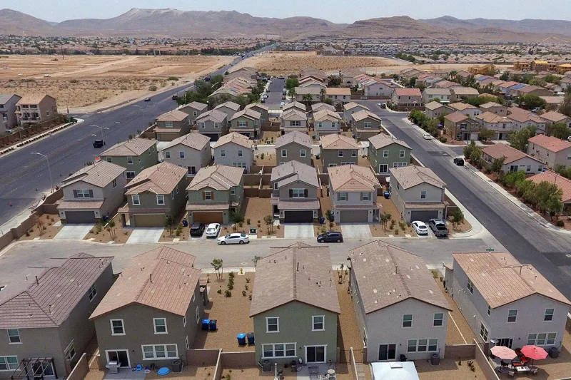 Mortgage rates hit 7% again. What it means for Las Vegas homebuyers