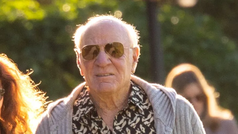 Barry Diller withdraws MGM Resorts bid after Caesars buyout approval