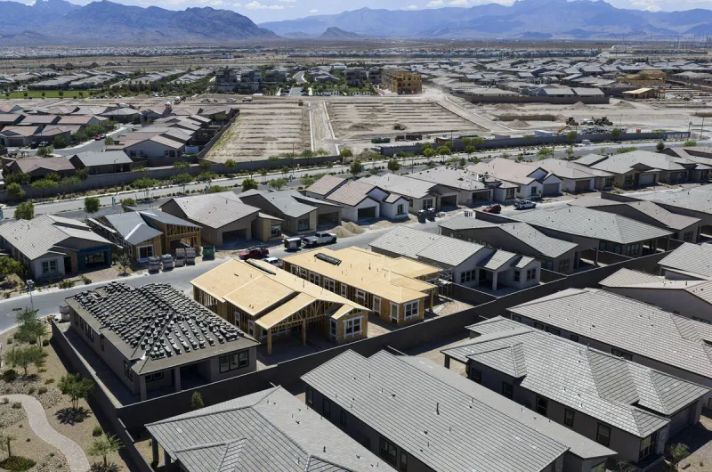 'Continued weakness': Southern Nevada buyers keep pulling back from newly built homes