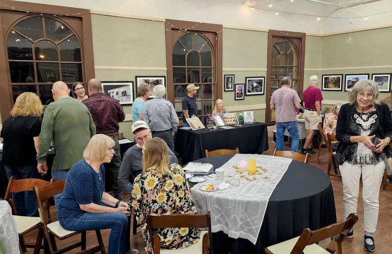 Local art and authors featured at Caliente Depot event