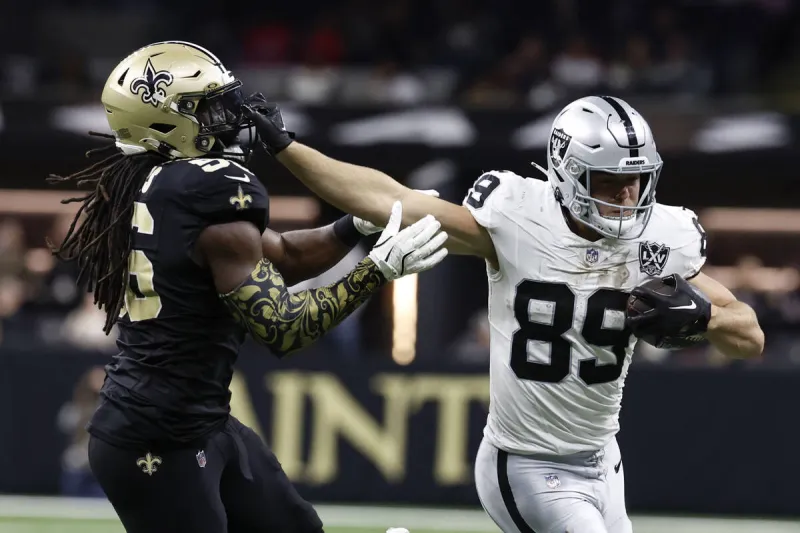 LIVE UPDATES: Raiders look to stay undefeated when they take on Saints
