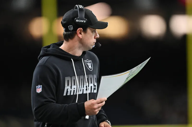 Raiders grades: Klint Kubiak remains unbeaten with a great coaching effort