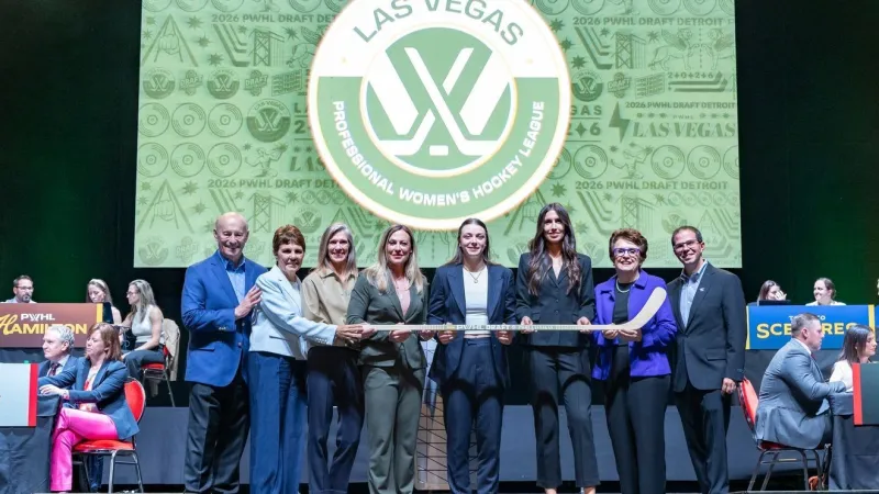 Las Vegas pro women's hockey team gets home opener date, matchup