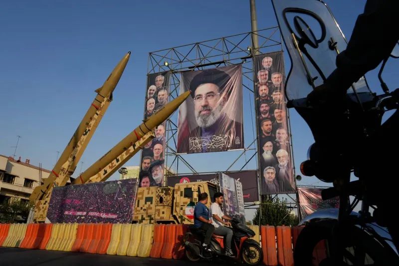 As war erodes Iran's economic stability, its currency hits a record low