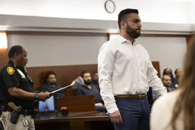 Former Las Vegas officer who cited alcoholism gets probation in strangulation case