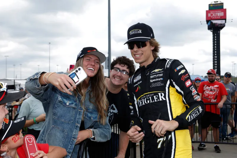 Rising NASCAR star Carson Hocevar looks for 1st top-10 finish at LVMS