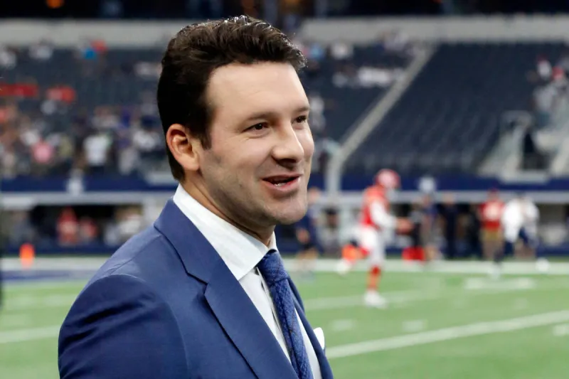 CBS announces Tony Romo's permanent exit following arrest