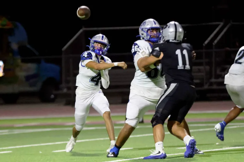 What's at stake in regular-season finales for CCSD independent football teams?