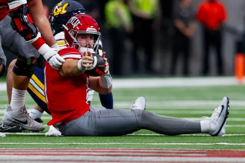 Hill: UNLV, Jackson Arnold turning season around after hitting 'rock bottom'