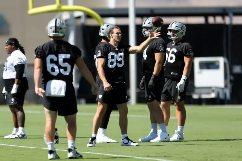 Raiders star Brock Bowers set to play Sunday despite illness