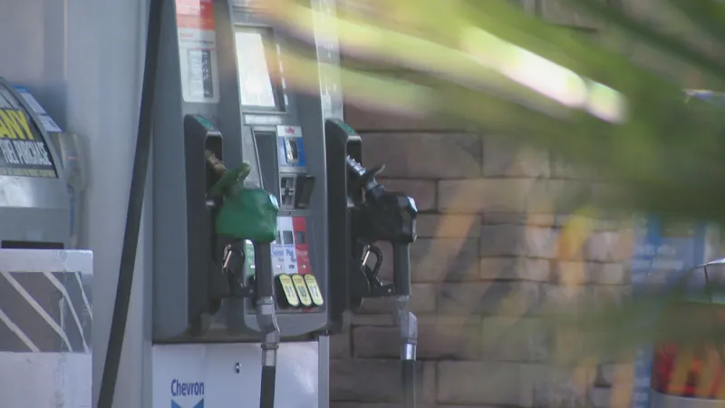 Nevada gas prices dip 4 cents to $5.45 a gallon, still near record autumn highs