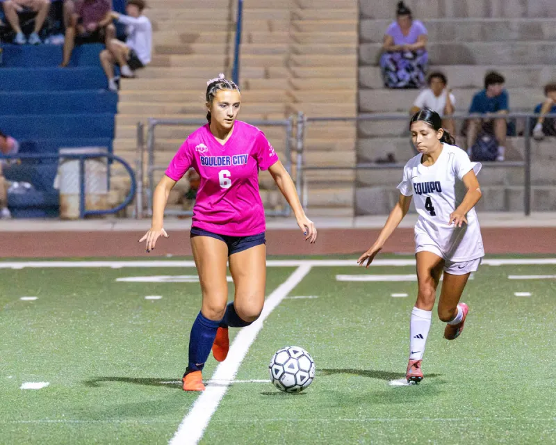 Lady Eagles continue to roll