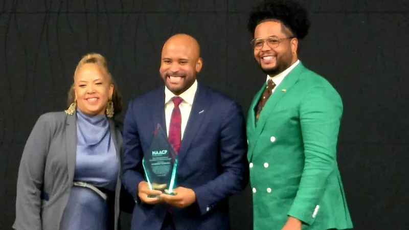 News 3's Andrew Nomura wins NAACP Las Vegas advocacy award