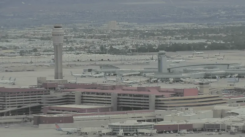Ground delay hits Harry Reid airport in Las Vegas due to low clouds and high winds