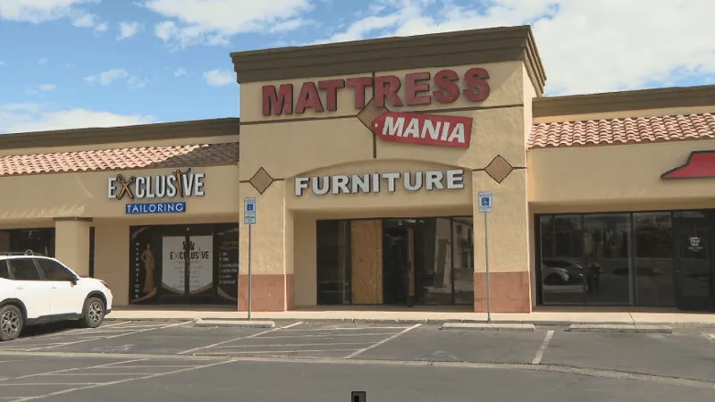 Thieves steal 5 mattresses, rip off Ring camera in break-in near Durango, Tropicana