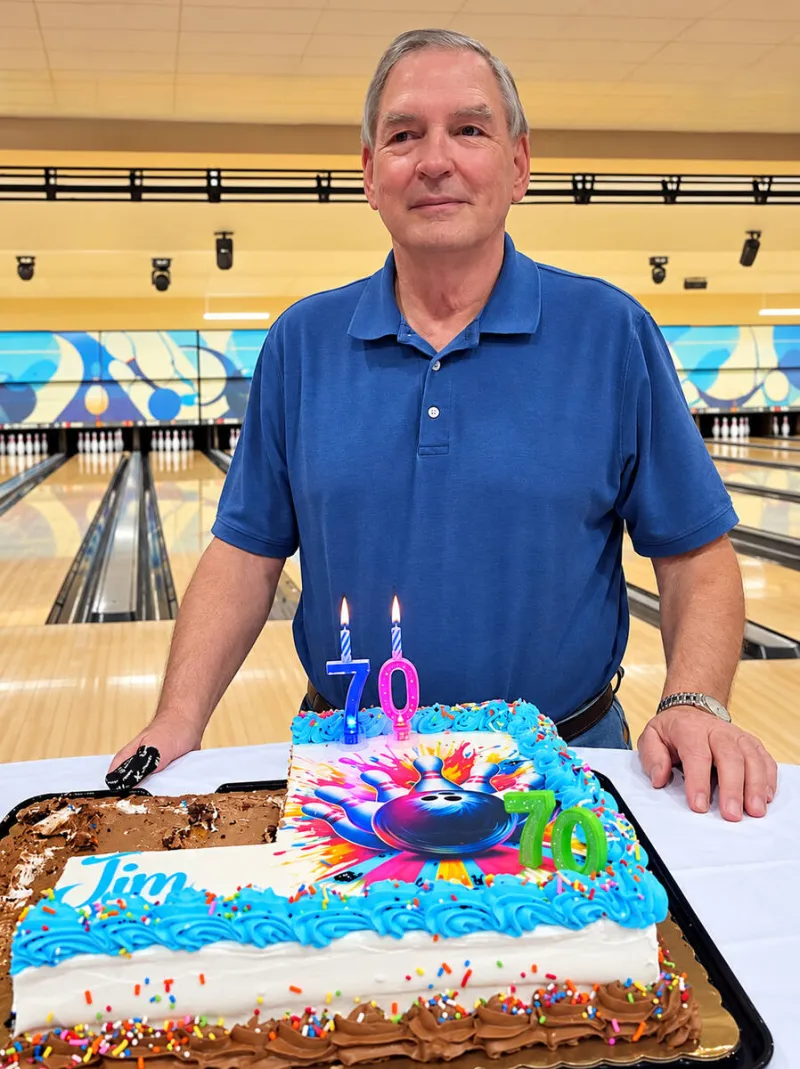 David Bishop rolls no-tap 300, wins division at Pahrump Valley 500 bowling tournament