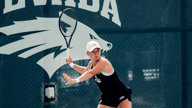 One doubles tandem advances for Nevada
