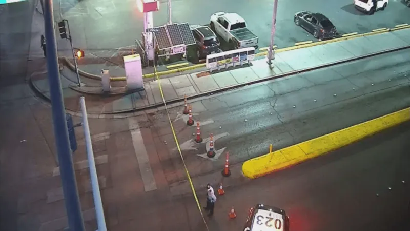 Vehicle-pedestrian crash shuts down Linq Lane on Las Vegas Strip