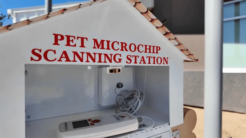 New 24-hour microchip scanning stations can reunite lost pets with owners