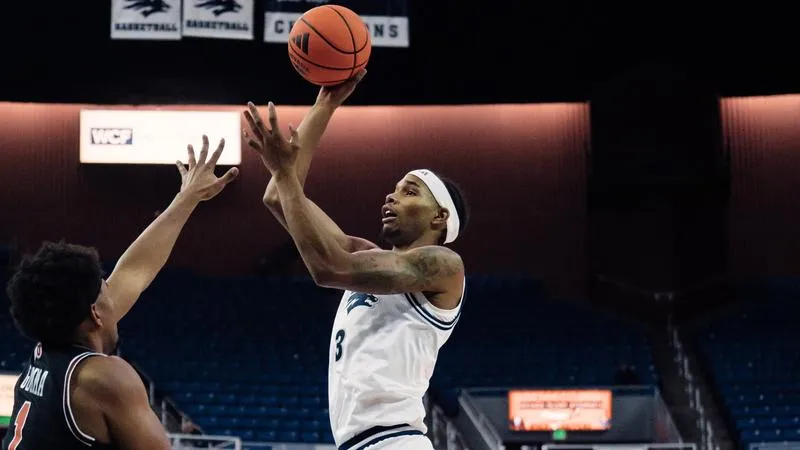Nevada opens exhibition season with 71-61 win over Utah