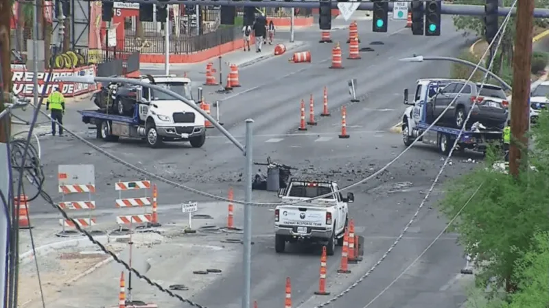 1 dead, 1 critically injured after high-speed, head-on crash in North Las Vegas