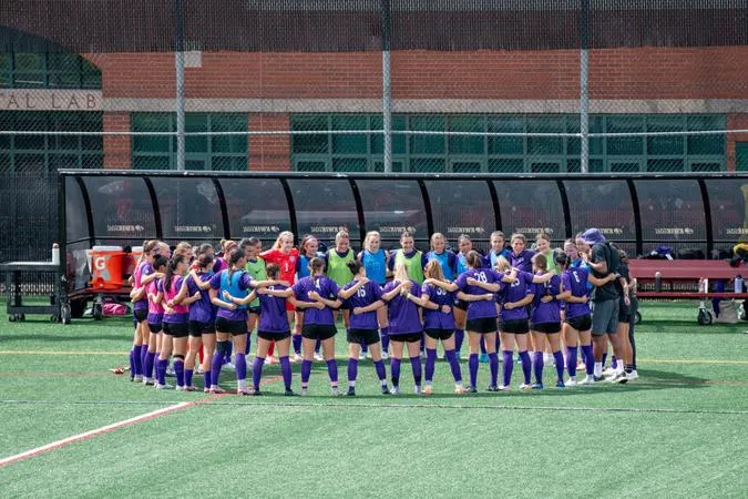Women's Soccer Earns United Soccer Coaches Team Academic Award