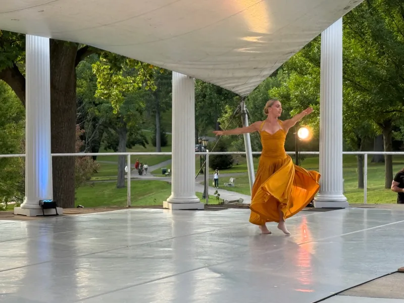Fifth annual Gold Coast Dance Festival draws hundreds