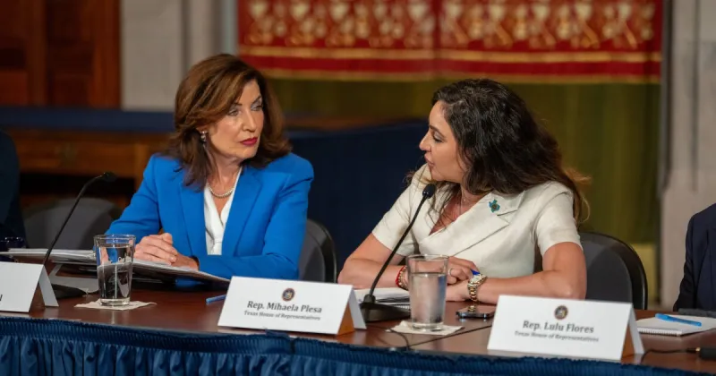 Citing Texas, Hochul says NY should abandon independent redistricting