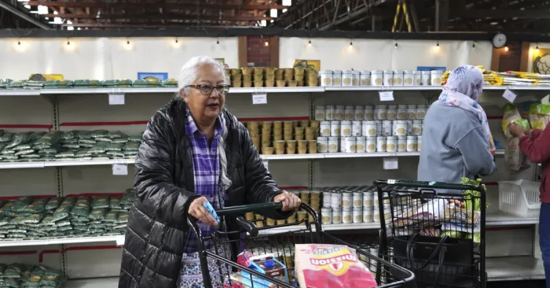 Island Harvest fights back against hunger and federal cuts