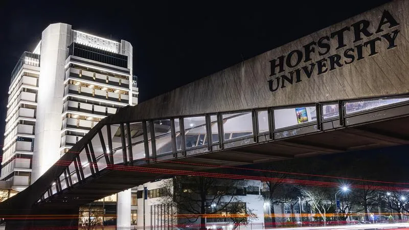 299 Hofstra Student-Athletes Receive CAA Commissioner's Academic Honor Roll Recognition