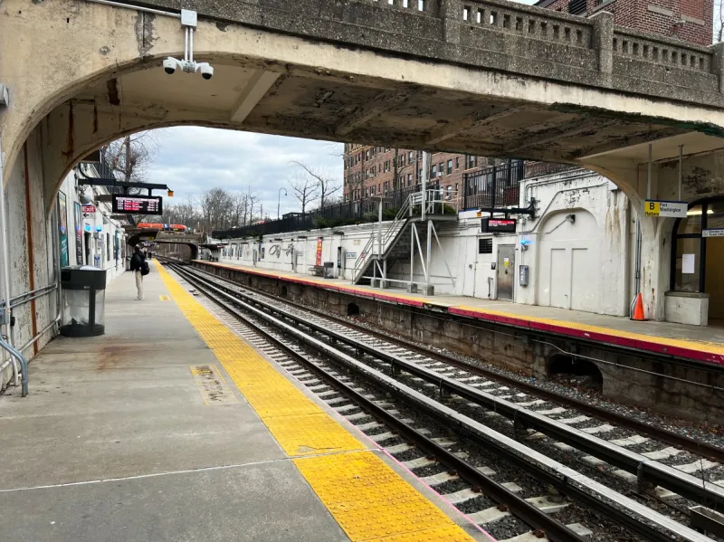Great Neck LIRR Train Station flooded amid flash flood