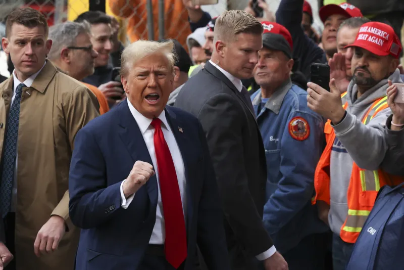 White House Drafting Executive Order Requiring Regulators To Fine Banks That Deny Access to Conservatives