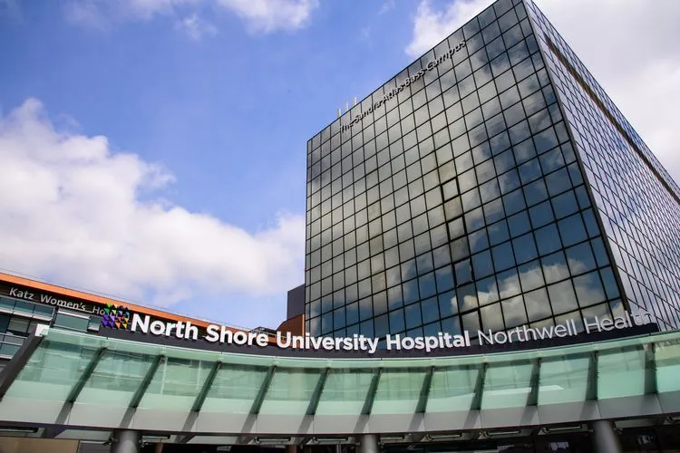 U.S. News ranks best hospitals, NYU Langone in top 20