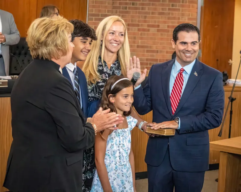 Hempstead Town Supervisor Clavin steps down, candidate Ferretti appointed