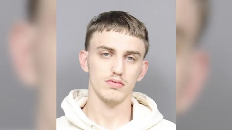 Utica Police arrest fleeing suspect with stolen handgun