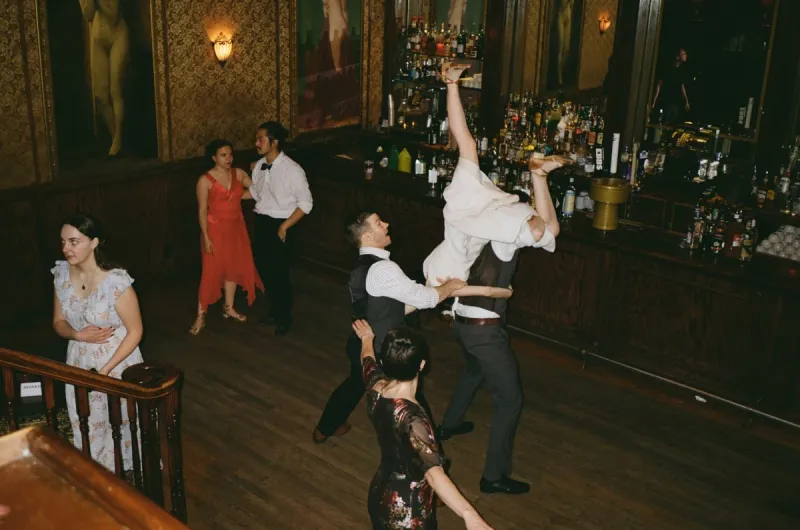 Charleston and the Jazz Age: dancer brings 1920s moves back to life