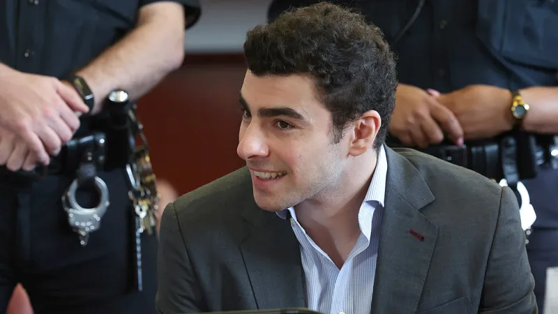 Police warned Luigi Mangione he'd face more trouble for using fake name: bodycam video