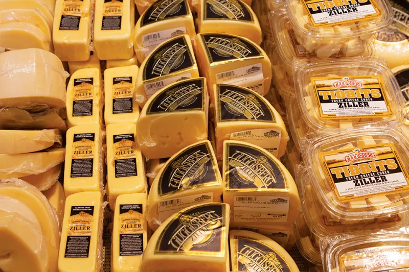 9 Stops for Cheeses, Meats and Sweets in Amish Country