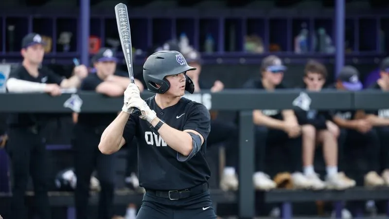Baseball: Owls trio earns Academic All-District honors