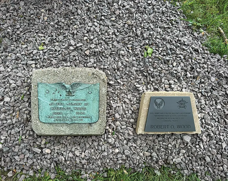New memorial plaques honor local fallen service members