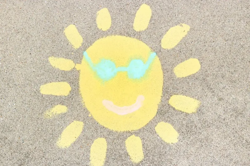 NEO Parent Crafting with Kids: Sidewalk Chalk Paint