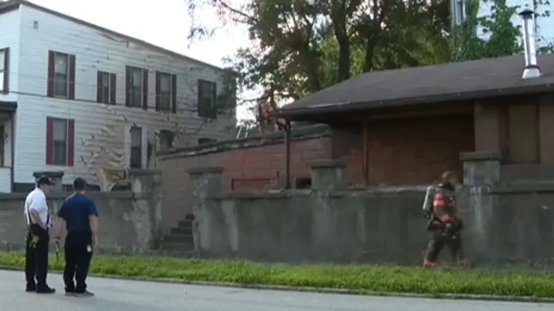 No injuries reported in Wheeling Island garage fire