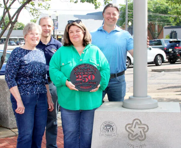 Salem buries time capsule in preparation of dedication Friday