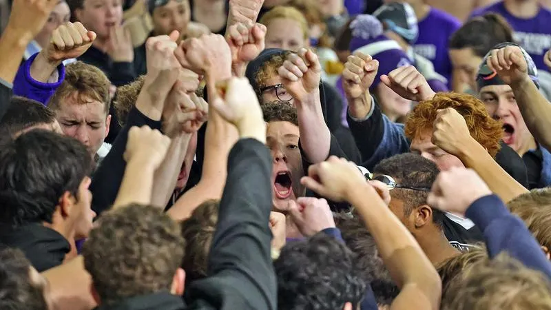 Men's Swimming and Diving: Kenyon men collect CSCAA academic awards