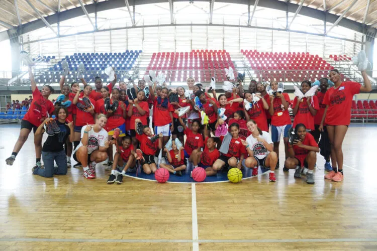 YSU's Hernandez brings shoes, teammates and lessons to Dominican Republic