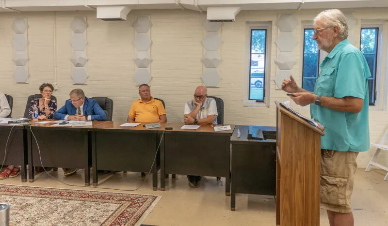 Public speakers question proposed Knox Park property agreements in Marietta