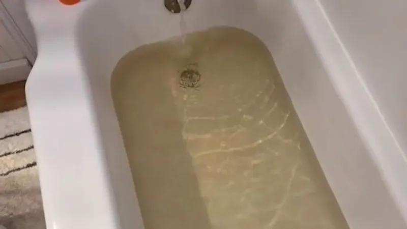 Cadiz residents demand answers on foul-smelling water, manganese levels blamed