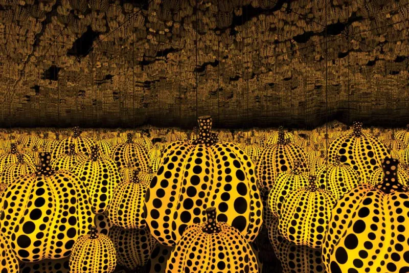 See One of Yayoi Kusama's Infinity Mirror Rooms in Cincinnati